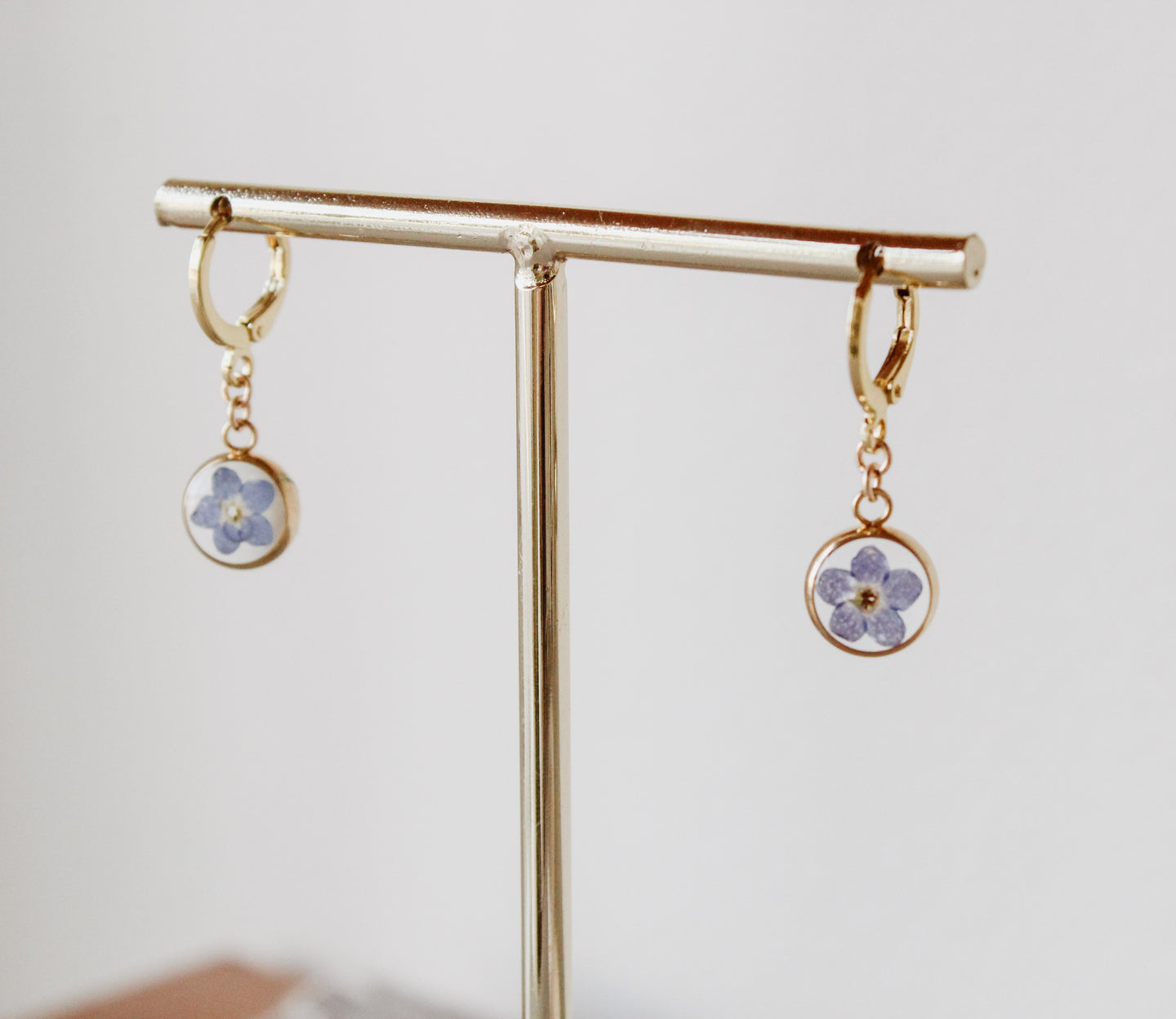 Forget-me-not Huggies - Round